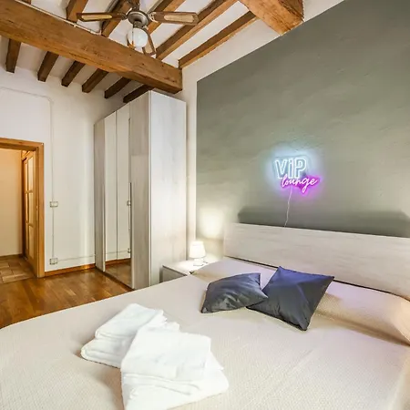 Binario 11 - Station 200m, Center & Ferrari Museum On Foot Apartment Modena